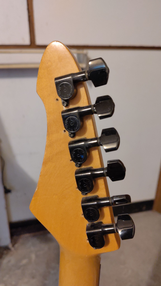 pickguard pots