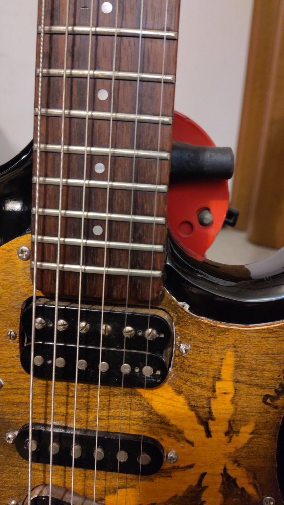 pickguard pots
