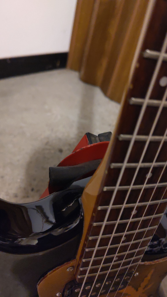 pickguard pots